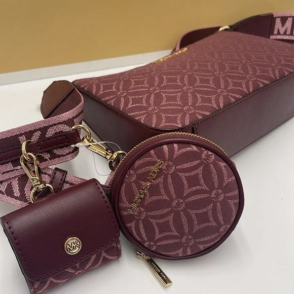 MICHAEL KORS Jet Set Travel Small Logo Jacquard Crossbody With Tech Attach - Oxb - Picture 6 of 16